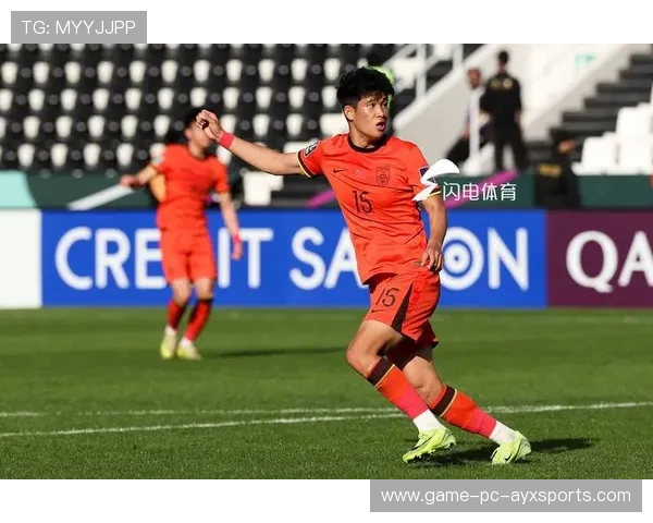 彭啸后防表现令人安心